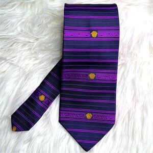 Gianni Versace Tie with Medusa Heads